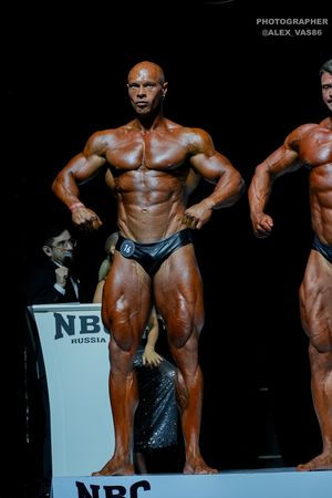 CLASSIC PHYSIQUE +178